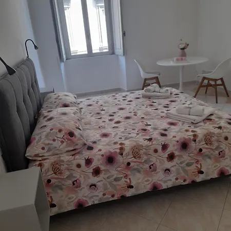 شقة Anima Partenopea